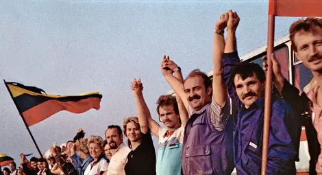 Пеещата революция