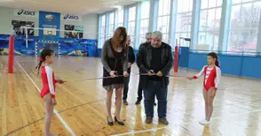 УСШ влезе в основно  обновена зала в „Ялта“