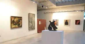 Интригуващи експозиции и арт събития в юбилейната 80-та година на Галерията