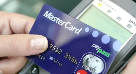 &bdquo;Мастъркард&ldquo; въвежда плащания със селфи