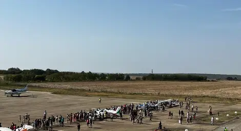 Генерал Юлиян Радойски в Щръклево:Много се радвам, че това летище възкръсна след толкова години