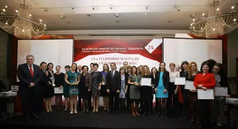 Нова спечели голямата награда за &bdquo;Инвеститор в обществото&rdquo; 