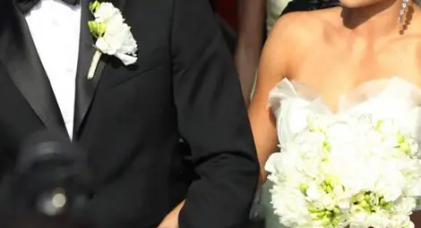 Младоженец саботира сватбата си със съобщение за бомба