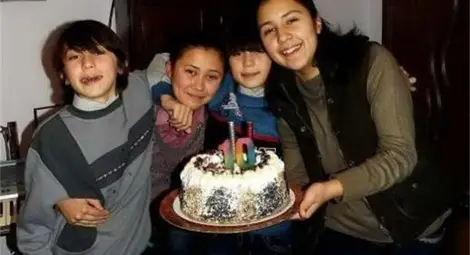 Хасан и Ибрахим се местят в Австрия