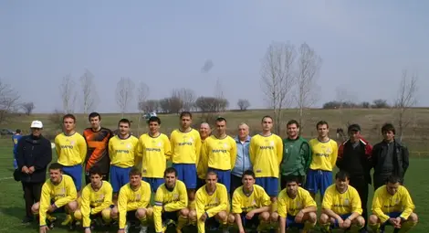 Култовата &bdquo;Скрита сила&ldquo; спря с футбола заради финансова контузия