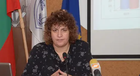 Росица Георгиева: Ситуацията се усложнява, училищата със сигурност ще останат затворени по-дълго