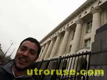 Погнатият от прокуратурата заради публикация журналист излезе от Съдебната палата без обвинение Погнатият от прокуратурата заради публикация журналист излезе от Съдебната палата без обвинение