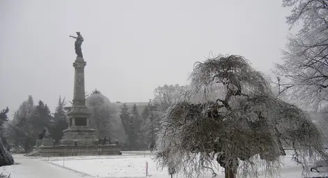 Русе празнува Освобождението пред Паметника на свободата