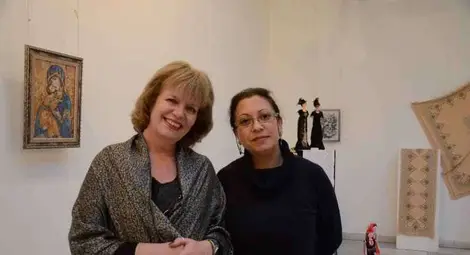 Вълшебни приказки с върха на иглата  разказват Севим Ганева и Татяна Колева