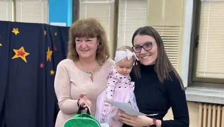 Мария Цветанова първо място до 7 г. Мария Цветанова първо място до 7 г.