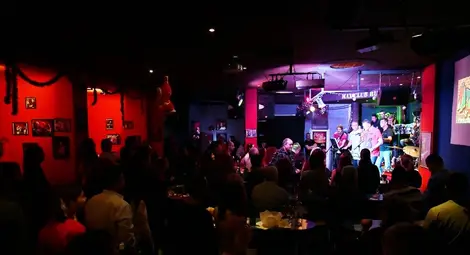 Домът на рока и джаза Макс клуб празнува своя десети рожден ден