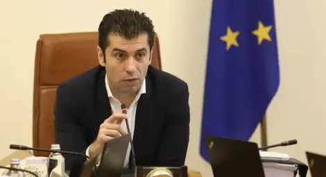 Кирил Петков: Осъждаме агресията, правилно е да дадем оръжия на Украйна