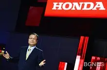 "Хонда" изтегля над 2 милиона коли заради еърбега