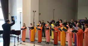 Стилна акапелна програма поднесе  хор „Професор Васил Арнаудов“