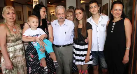 101-годишен дядо разкри рецептата си за дълголетие