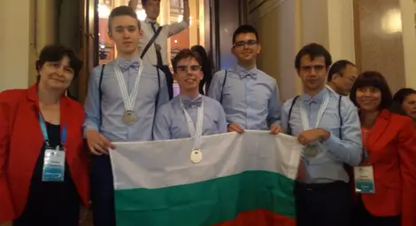 Злато, сребро и бронз грабнаха български ученици на световната олимпиада по химия