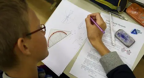 120 млади математици участват в Балканската олимпиада по математика в Плевен