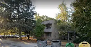 Специален образователен център влиза в бивша данъчна служба вместо Дойче шуле