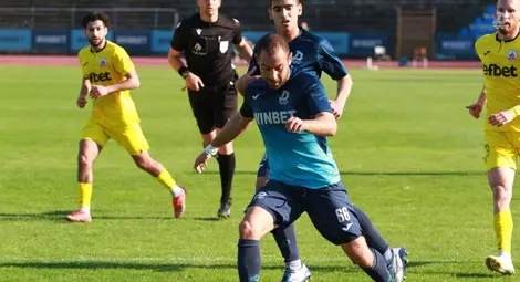 Анализ: &bdquo;Дунав&ldquo; през 2023 година - къса скамейка, куп травми, малко публика и борба за оцеляване