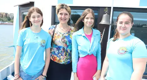 Повече от 160 деца от Русенско се включиха в инициатива  на областната управа по случай Деня на река Дунав