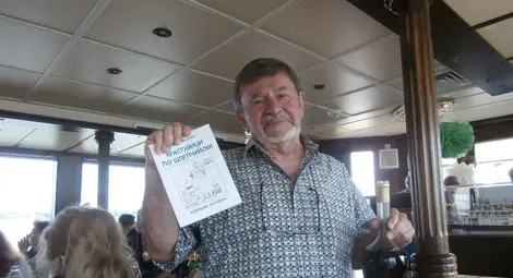 Морякът Адриан Василев представи  нова книга на борда на &bdquo;Русчук&ldquo;