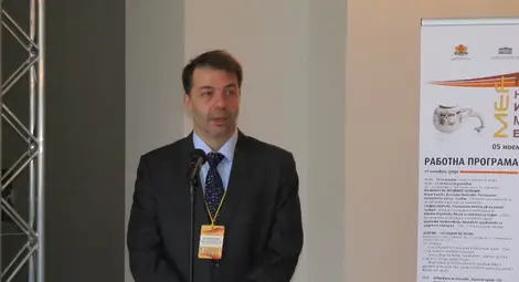 Директорът на музея вади факти от &bdquo;Мазето на социализма&ldquo; в Тексас