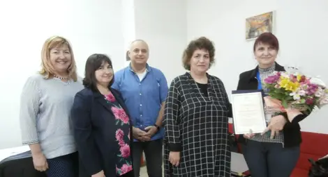 Дистанционното обучение донесе министерска грамота на Европейското училище