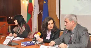 Глад за осмокласници ще мъчи гимназиите