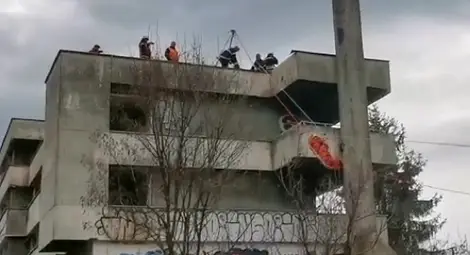 Пожарникари, медици и спасители тренираха действия при трус 6.3 по скалата на Рихтер Пожарникари, медици и спасители тренираха действия при трус 6.3 по скалата на Рихтер