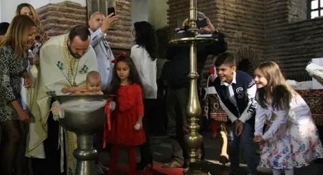 Кръщене в 11 града в България