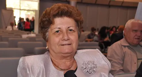 Проф. Ваня Недкова: В кръвта на бебетата на пушачки има толкова отрова, колкото и в майчината