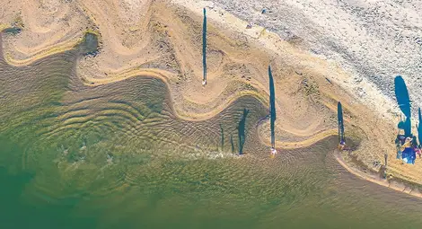 Суровото предупреждение  като красива импресия