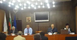 Пропадащи пътища и стари линейки сред проблемите за идващата зима