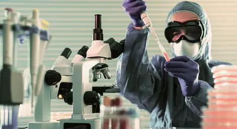 Учени откриха хиляди нови вируси в океаните