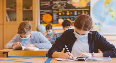 Всички ученици отново в клас