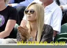 Властната Маша помага за стила на Гришо 