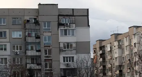 Десетки нарушения в наредбите за продажба и наемане на общински жилища Десетки нарушения в наредбите за продажба и наемане на общински жилища