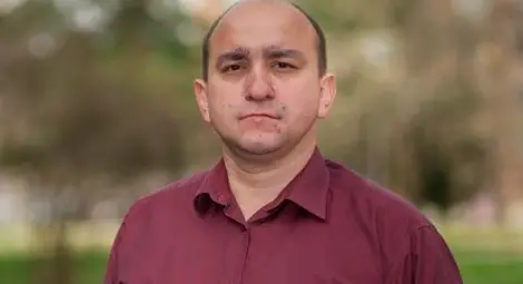 Проф. Пламен Захариев