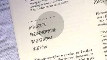 Рецептурната колекция от литературна храна на Маргарет Атууд