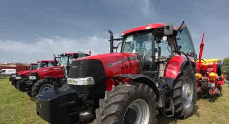 Русенските фермери накупиха трактори и комбайни през ноември