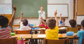 76 деца върнати в училища  и градини от август