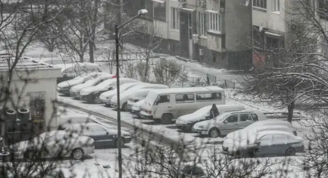 Зимата се завърна, интензивни валежи от сняг и дъжд в цялата страна Зимата се завърна, интензивни валежи от сняг и дъжд в цялата страна