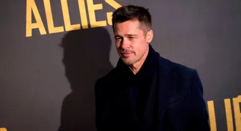 Брад Пит отново е влюбен! Вижте в кого (ВИДЕО)