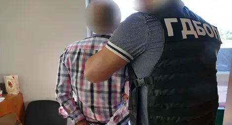 В дома на арестувания съдия – лукс, кич и 35 хил. лева в брой В дома на арестувания съдия – лукс, кич и 35 хил. лева в брой