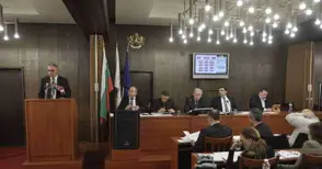 Стоилов: Няма да ставам депутат, оставете ме да работя за Русе