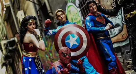 Супергероите от филмите са по-опасни от злодеите