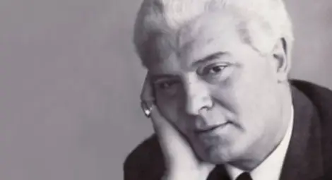 Естрадната музика е като птица, която прелита покрай нас и живее кратко