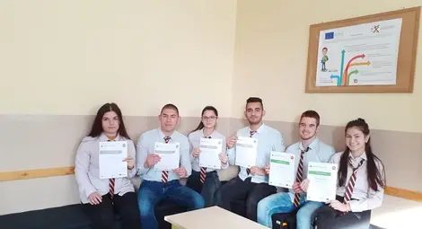 Два екипа на Икономическата представят  Русе в международно състезание за идеи