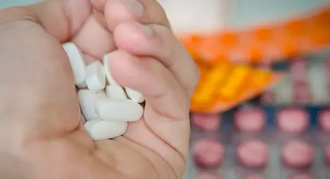 Хиляди пациенти останаха без животоспасяващо лекарство