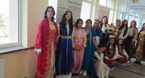 Единни в многообразието:&nbsp;Изложба във Ветово на Етнографския музей на Будапеща разказва за красотата и дълбоката символика на татарските кърпи